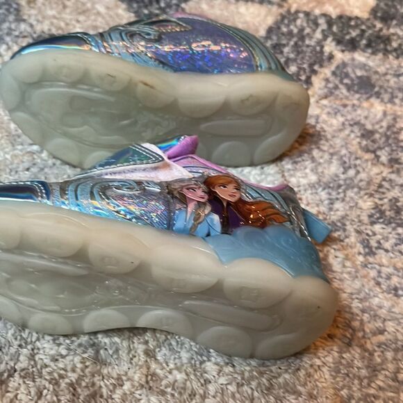 NWOT Frozen Light Up Shoes - Picture 4 of 6